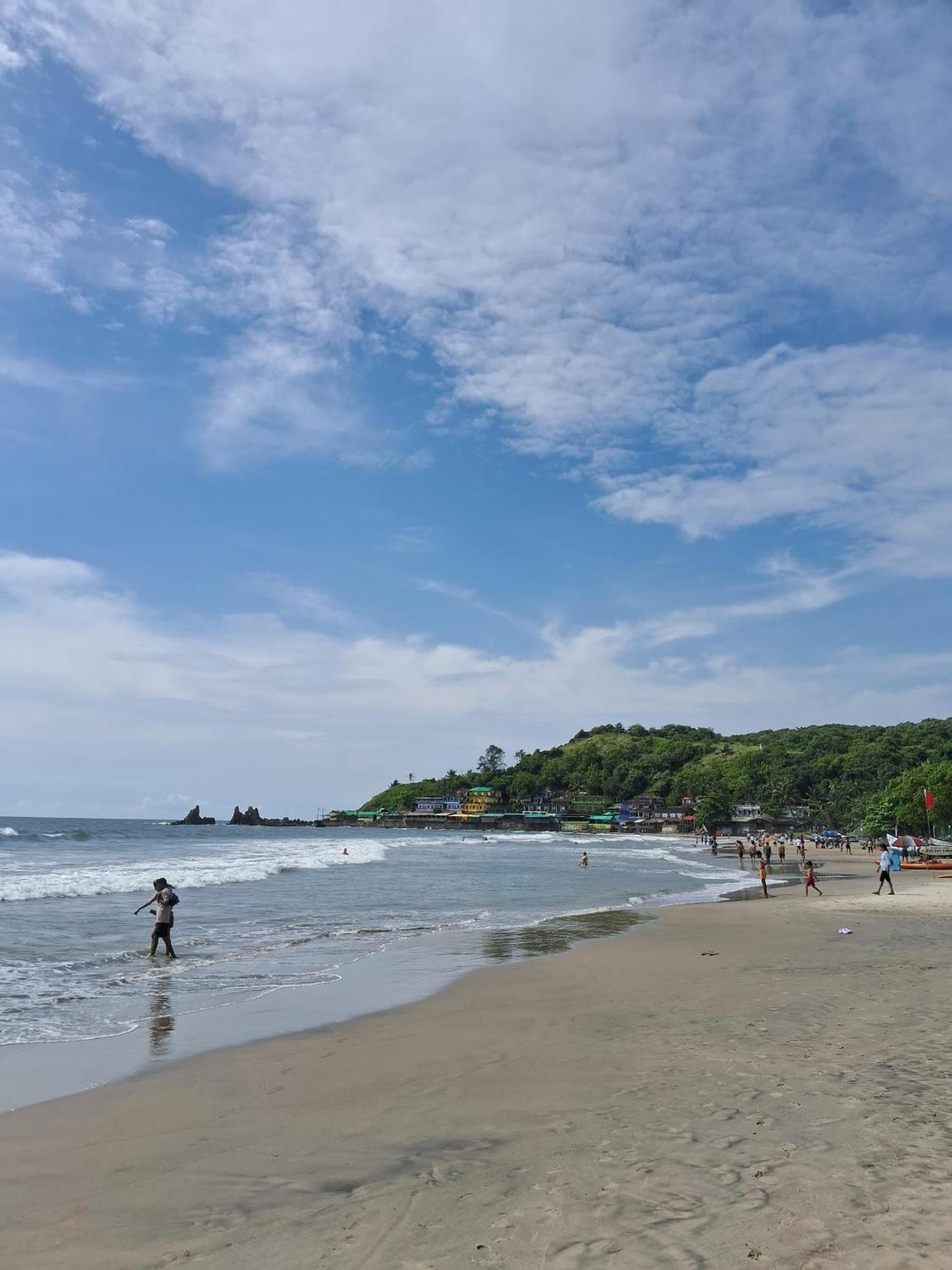 Kumbaya Beachside Hostel & Apartments At Arambol Beach Exterior photo